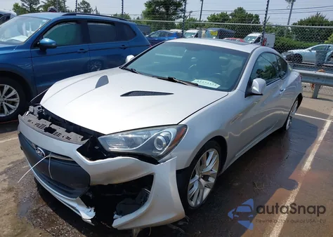 2014 Hyundai Genesis Coupe 3.8L z USA, uszkodzony, nr VIN KMHHU6KJ9EU114557